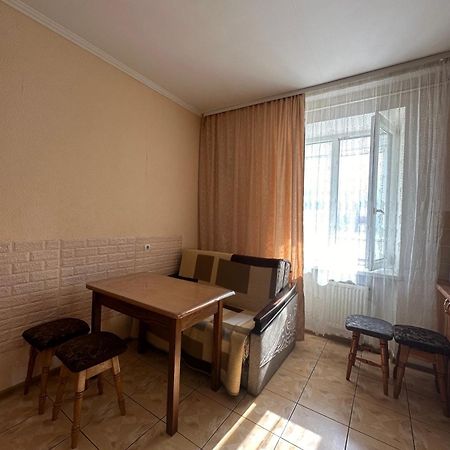 Апартаменти Липинського3,Поруч Порт Сіті Lutsk Exterior photo